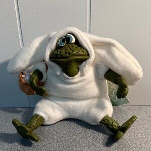 Russ Berrie & Co., Frobbit Easter Plush Frog Rabbit Egg Basket